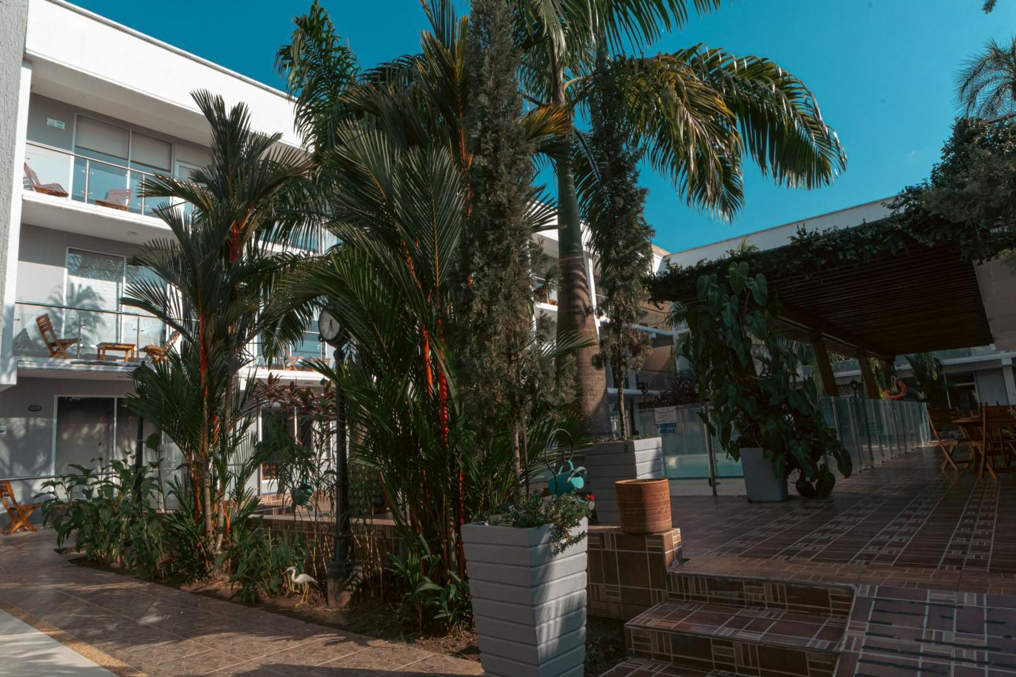 Hotel El Aeropuerto San José del Guaviare Kültér fotó