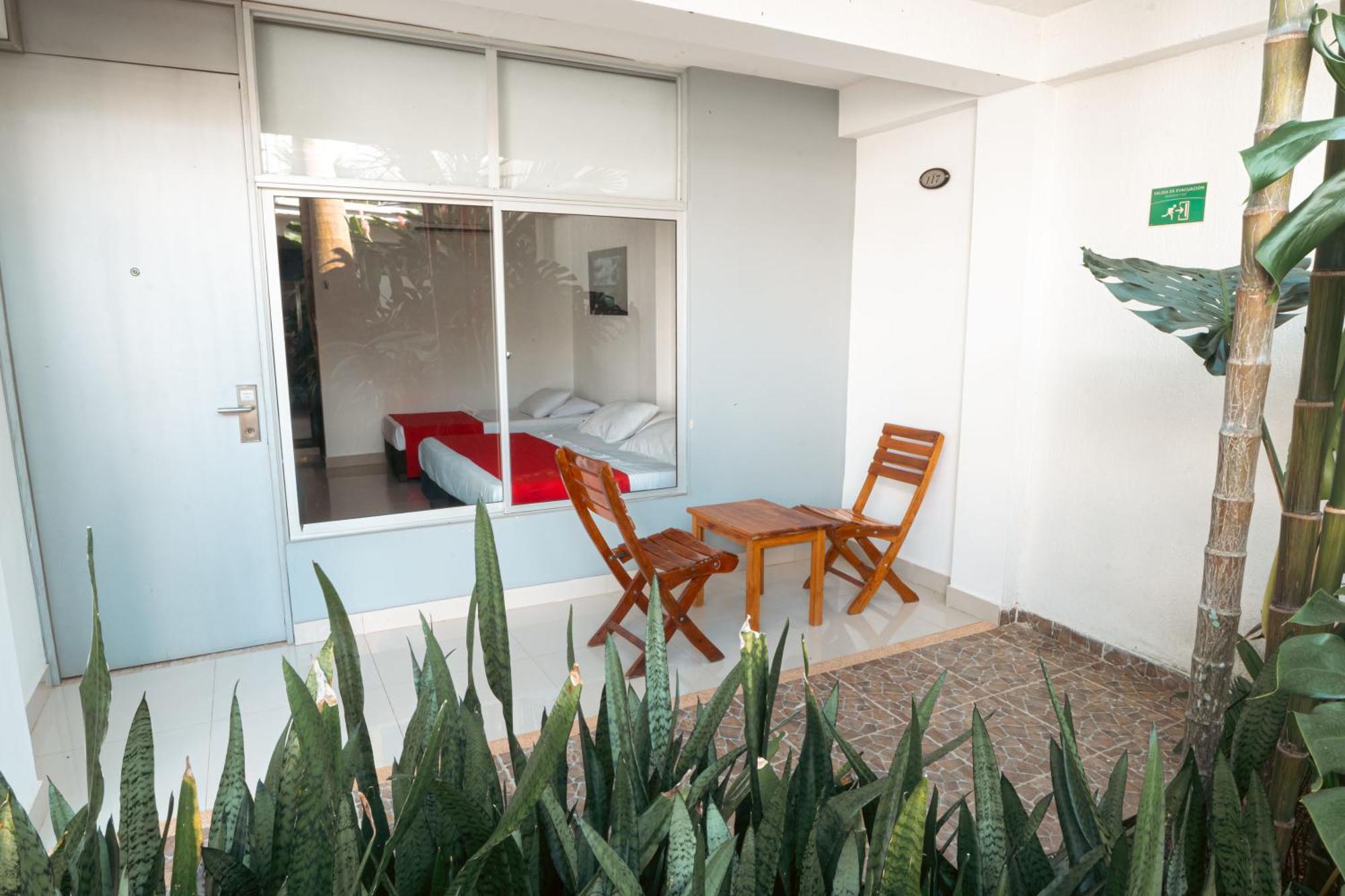 Hotel El Aeropuerto San José del Guaviare Kültér fotó